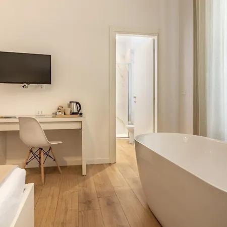 Affittacamere September's - Mytouristhome La Spezia