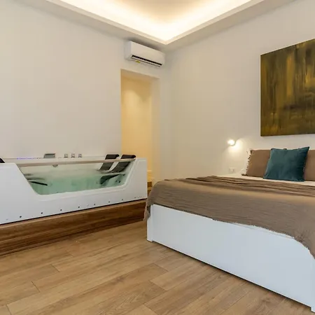 September's - Mytouristhome Affittacamere La Spezia